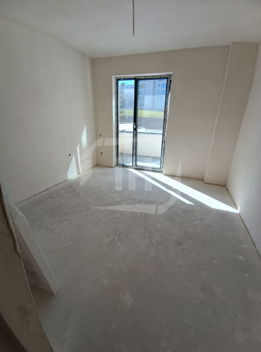 Apartament 2 camere, intermediar, parcare, Andrei Muresanu