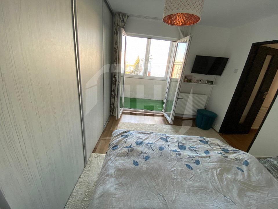 Apartament 2 camere decomandat, zona strazii Brates