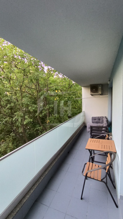 Apartament spatios 2 camere, decomandat,  parcare, intermediar, Andrei Muresanu