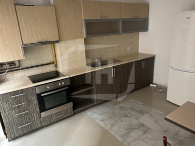 Apartament spatios 2 camere, decomandat, intermediar, parcare, Andrei Muresanu