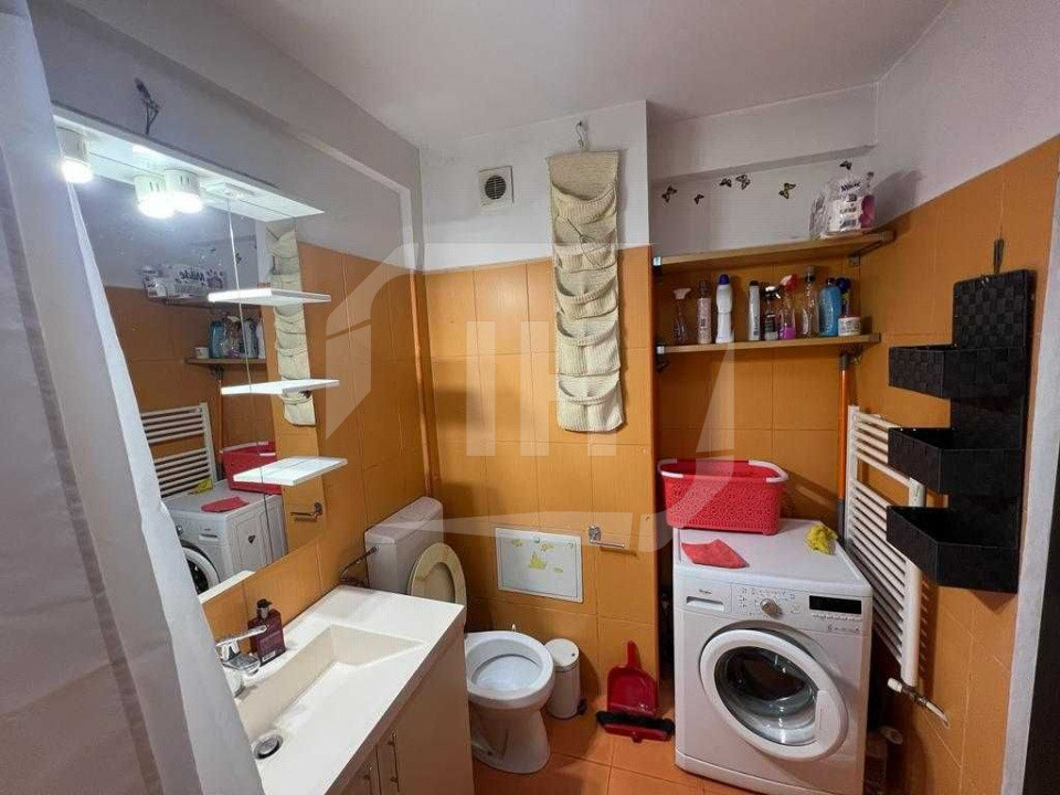Apartament cu 2 camere 49 mp utili + 7 mp balcon, zona Petrom