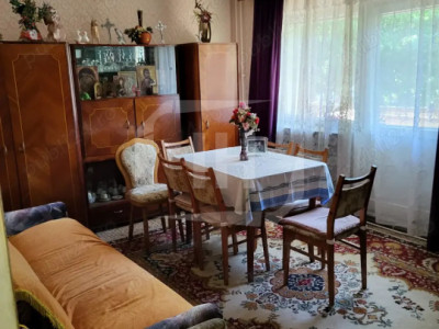 Apartament 4 camere, decomandat, zona Kaufland Marasti