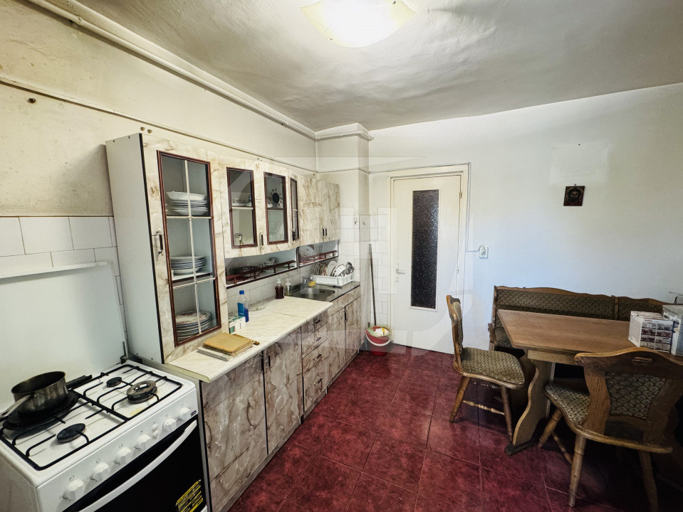 Apartament 2 camere, decomandat, etaj 1, orientare sudica, pe Dorobantilor!