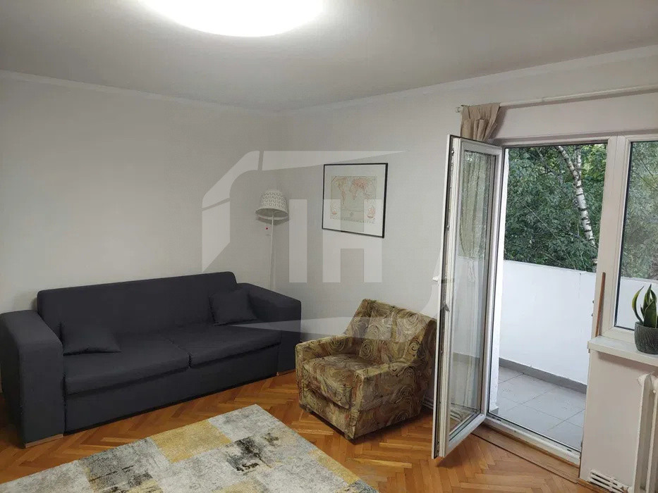 Apartament 3 camere, 2 bai, decomandat, cu parcare, Zorilor, UMF
