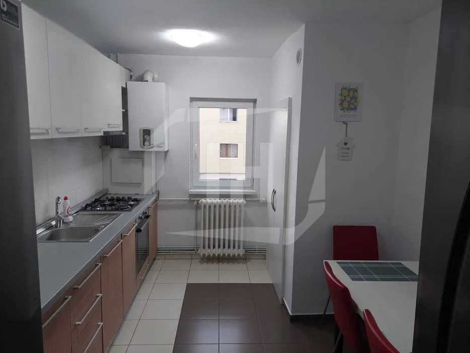 Apartament 3 camere, 2 bai, decomandat, cu parcare, Zorilor, UMF
