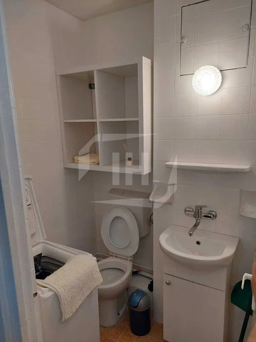 Apartament 3 camere, 2 bai, decomandat, cu parcare, Zorilor, UMF