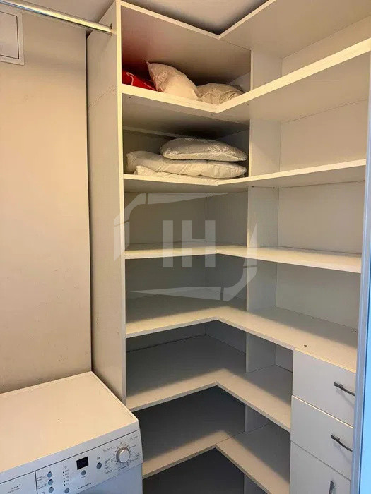 Apartament 3 camere, renovat, etaj 1 in zona The Office!