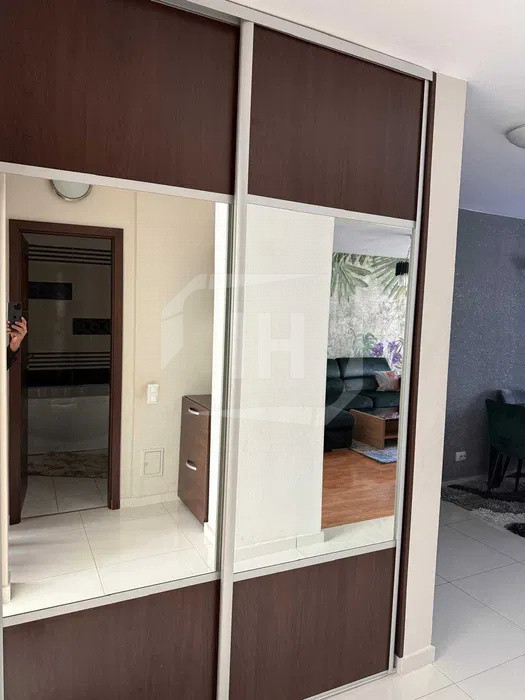 Apartament 3 camere, renovat, etaj 1 in zona The Office!