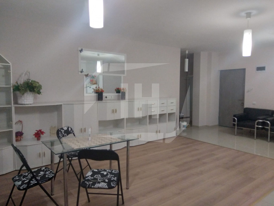 Apartament 2 camere, bloc nou, cu parcare, Floresti, zona Eroilor