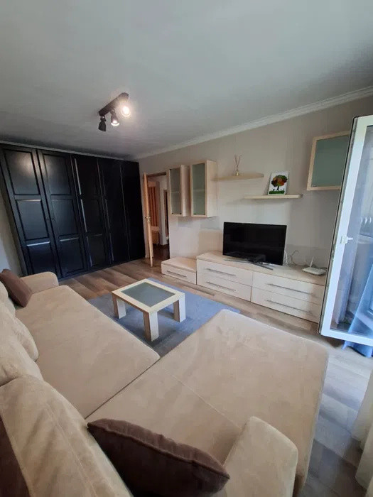 Apartament 3 camere, 2 bai, decomandat, Zorilor