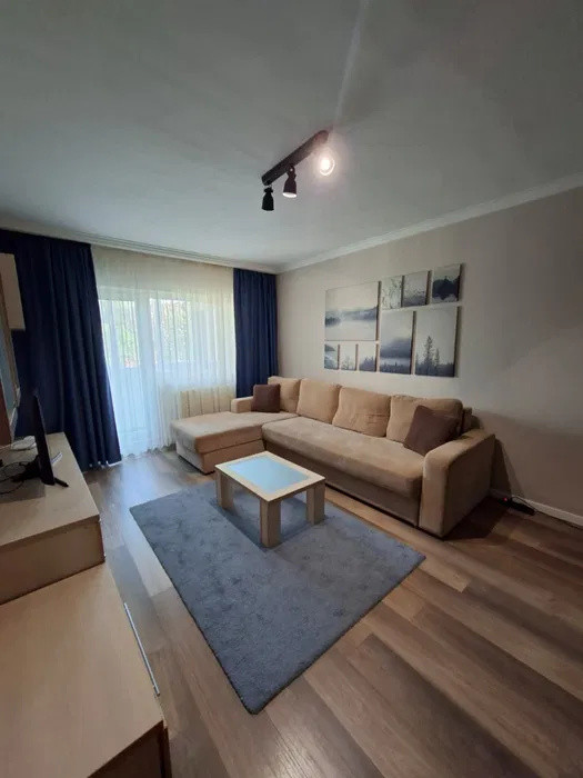 Apartament 3 camere, 2 bai, decomandat, Zorilor