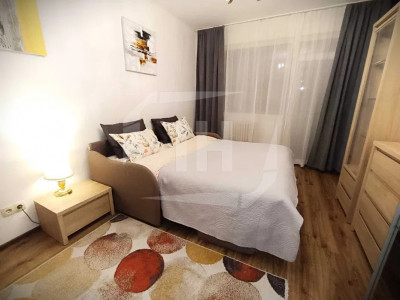 Apartament 2 camere, decomandat, cu parcare, Piata Mihai Viteazul