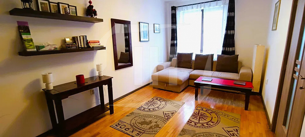 Apartament 2 camere, semidecomandat, Centru, Mihai Viteazul