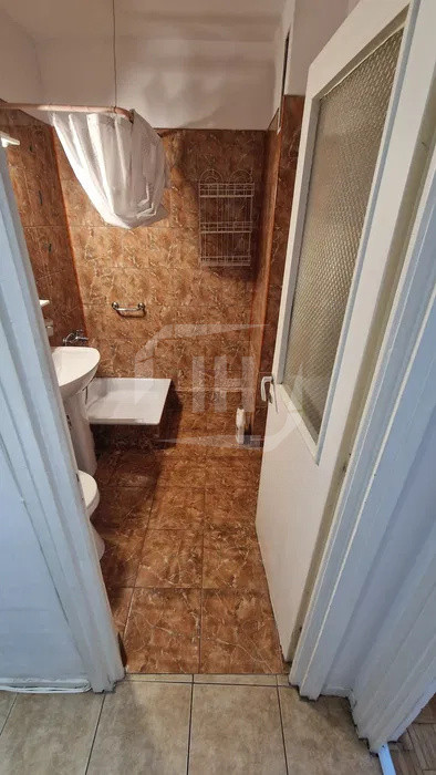 Apartament 3 camere, decomandat, Grigorescu, zona Piata 14 Iulie