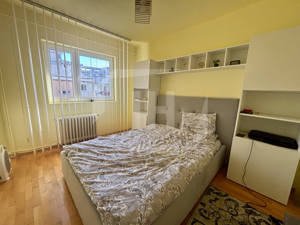 Apartament 3 camere, 2 bai, decomandat, zona The Office