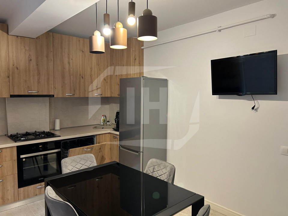 Apartament o camera, parcare, cartier Borhanci