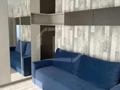 Apartament 3 camere, semidecomandat, la 5 min UMF