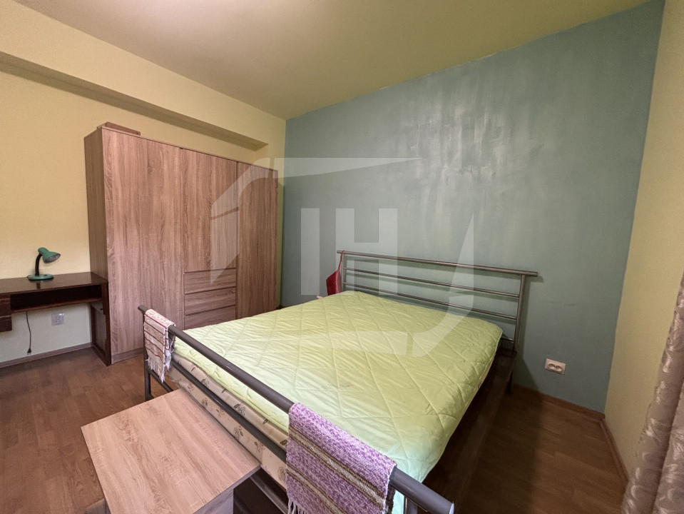Casa individuala, 4 camere, parcare, langa UMF