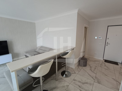 Apartament 2 camere, semidecomandat, parcare, Zorilor Sud