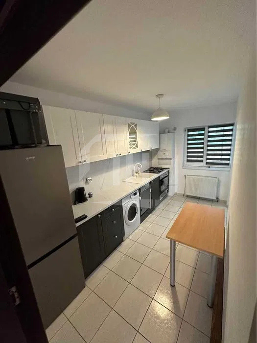Apartament 3 camere, cu parcare, Auchan Iris