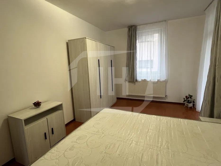 Apartament 2 camere, decomandat, parcare, cartier Zorilor