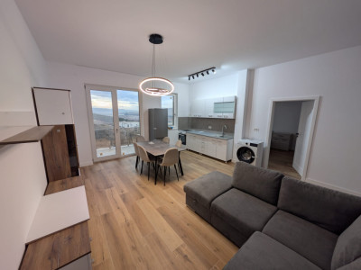 Apartament 2 camere, terasa, parcare subterana, zona Vivo