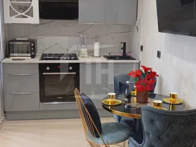 Apartament 2 camere, parcare, cartier Andrei Muresanu