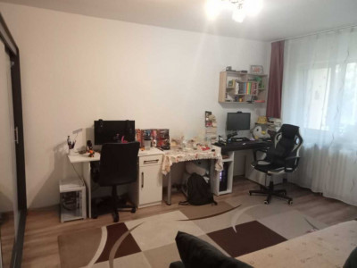 Apartament 2 camere decomandat, cartier Manastur