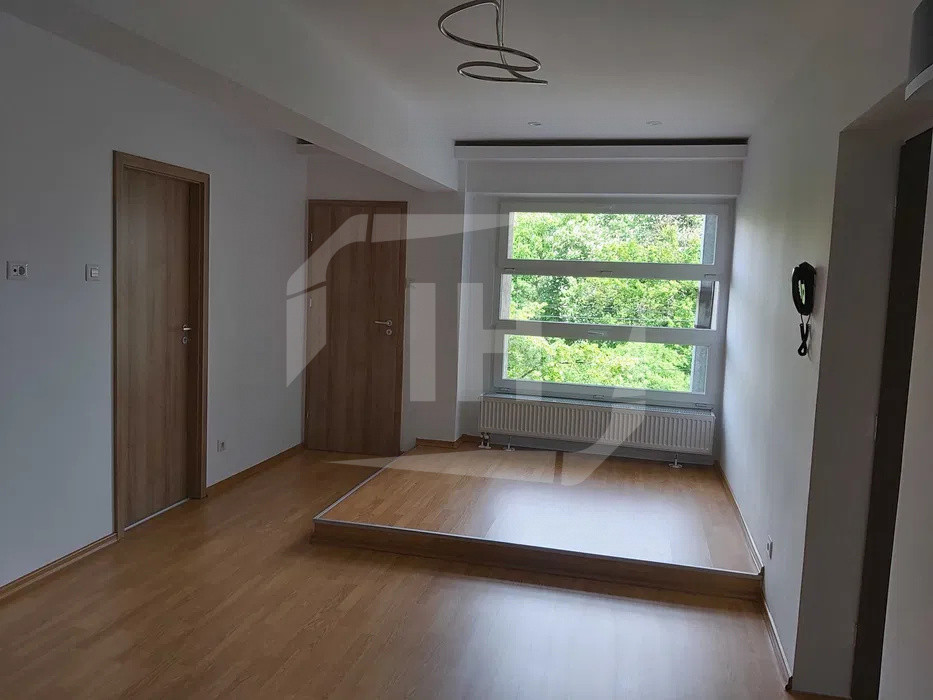 Birou 3 camere, 65mp, Centru