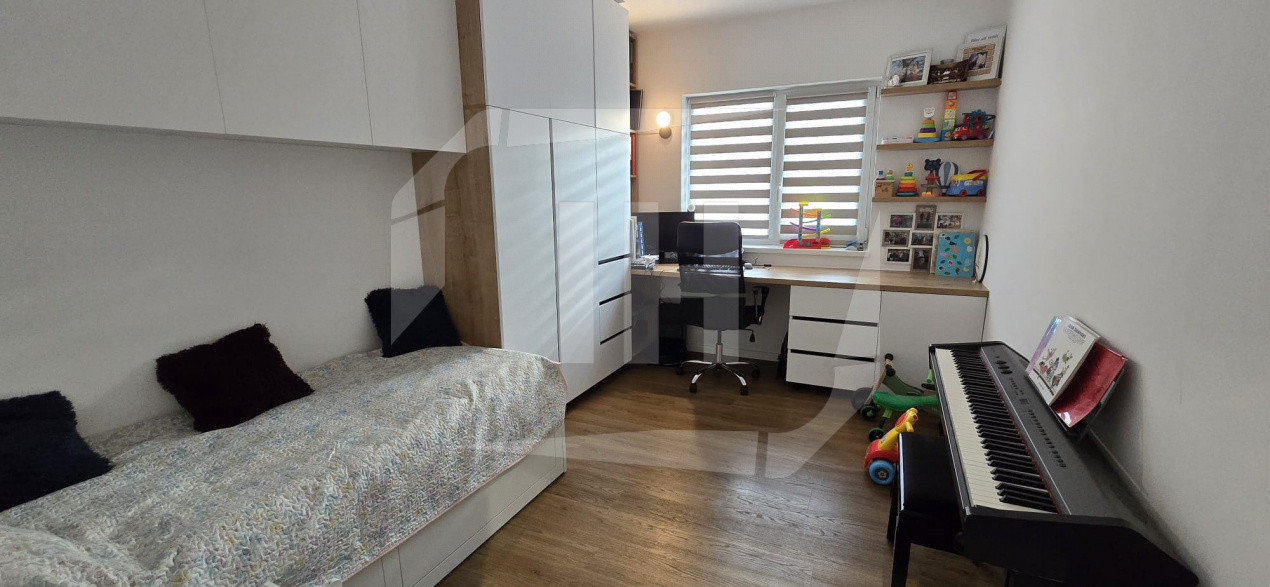 Apartament cu 3 camere 60 mp utili, 2 bai, zona Cetatii