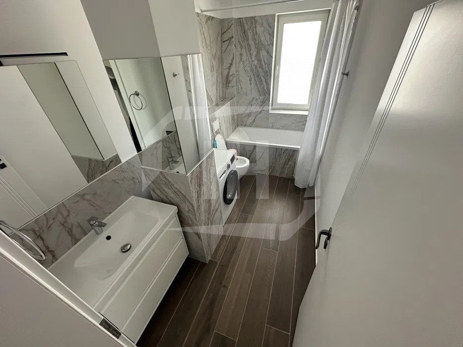 Apartament 2 camere, bloc nou, parcare, intermediar, zona Aeroport