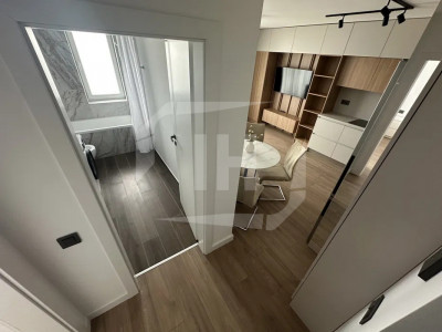 Apartament 2 camere, bloc nou, parcare, intermediar, zona Aeroport