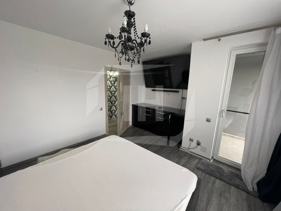 Triplex, curte generoasa, garaj, zona Eroilor