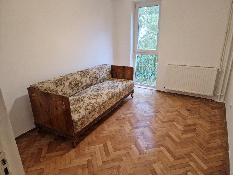 Apartament 4 camere de inchiriat, cartier Manastur