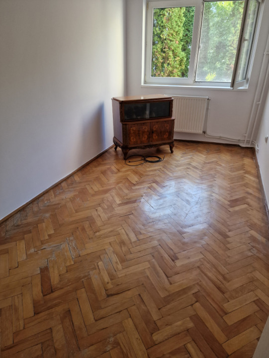 Apartament 4 camere de inchiriat, cartier Manastur