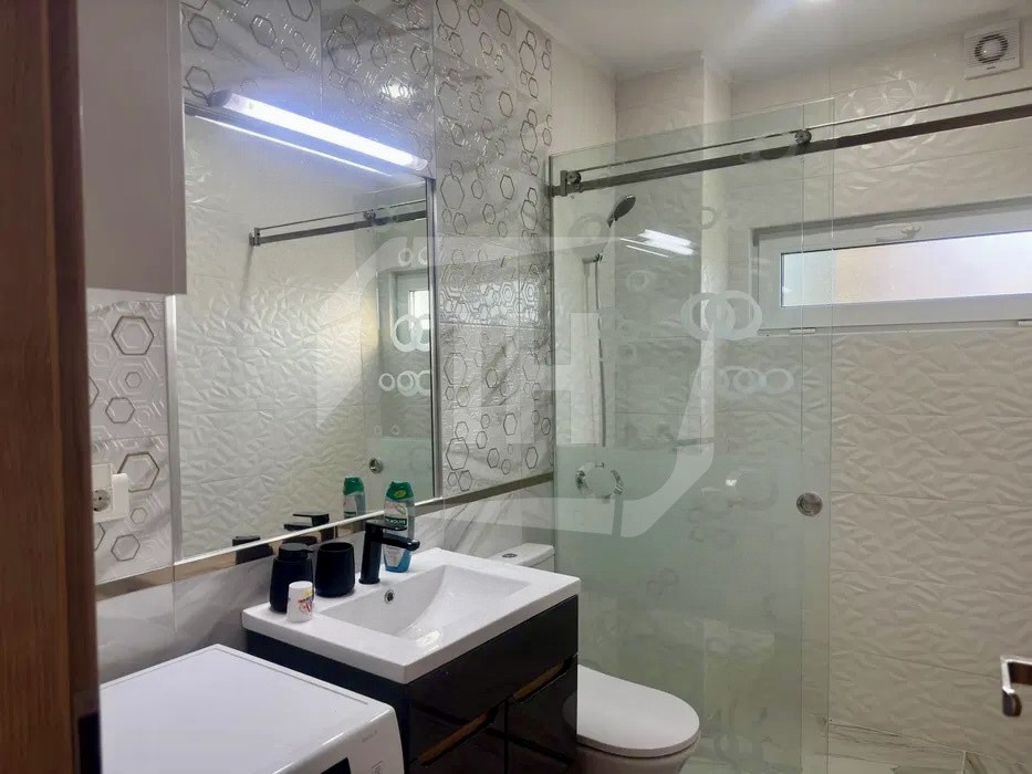 Apartament 3 camere, 100mp, cu parcare, zona Pod Ira