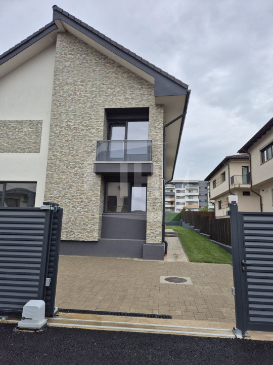 Duplex 5 camere, CF, cartierul Europa