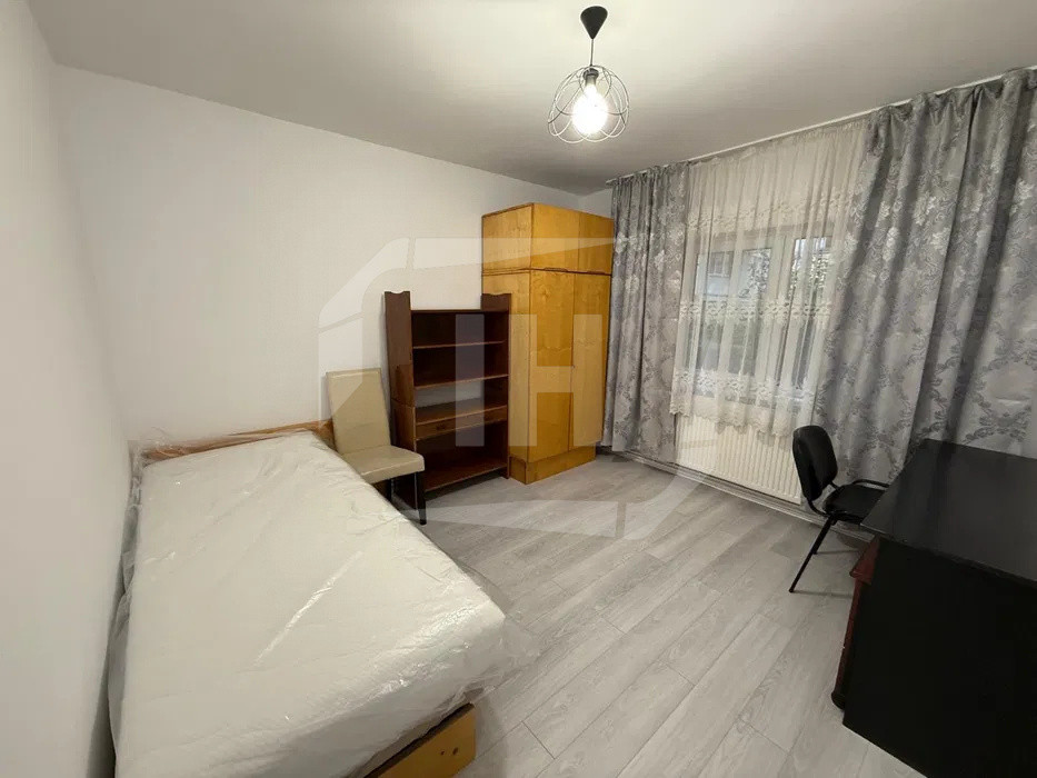 Apartament 3 camere, decomandat, cartier Zorilor