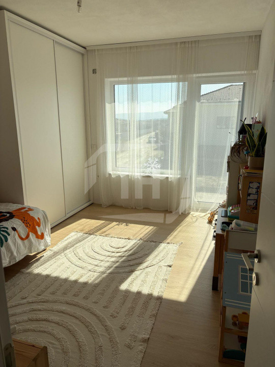 Casa individuala 5 camere 130 mp utili, 400 mp teren, Dezmir