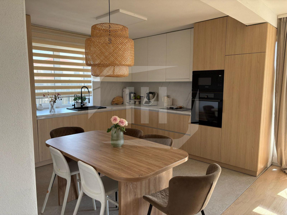Casa individuala 5 camere 130 mp utili, 400 mp teren, Dezmir