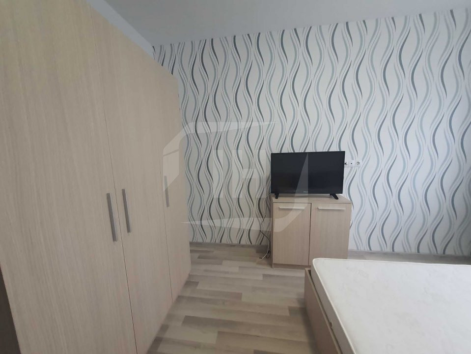 Apartament 2 camere, decomandat, cu parcare, Buna Ziua