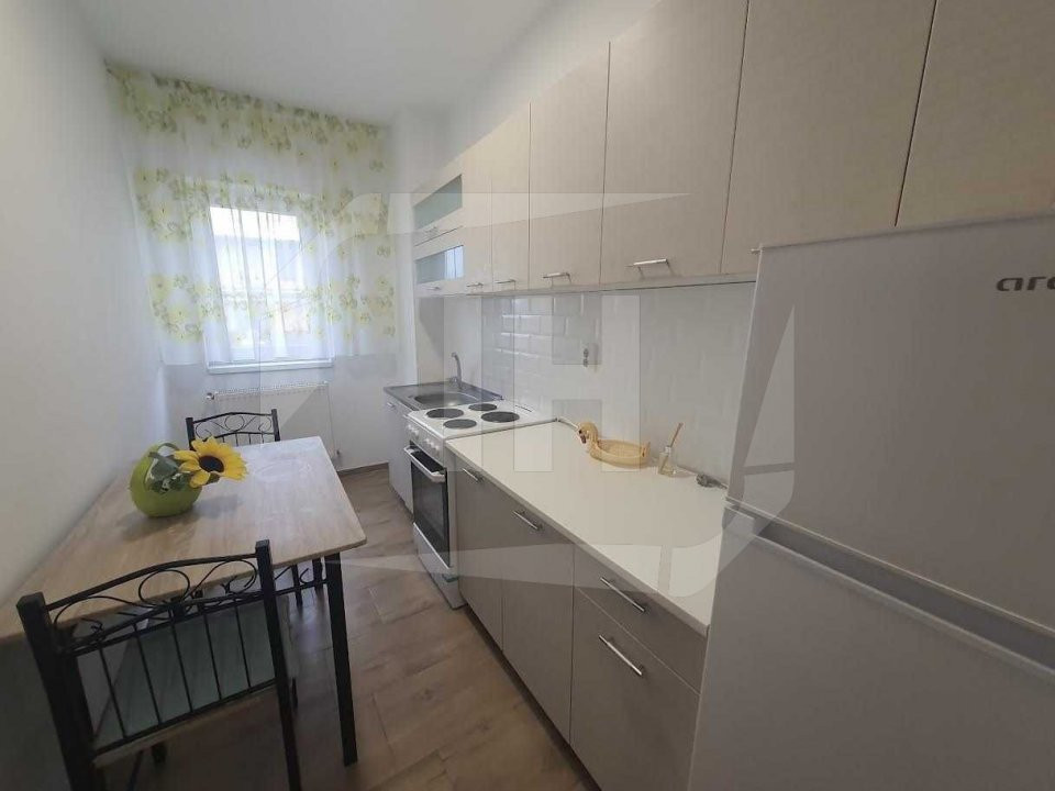 Apartament 2 camere, decomandat, cu parcare, Buna Ziua