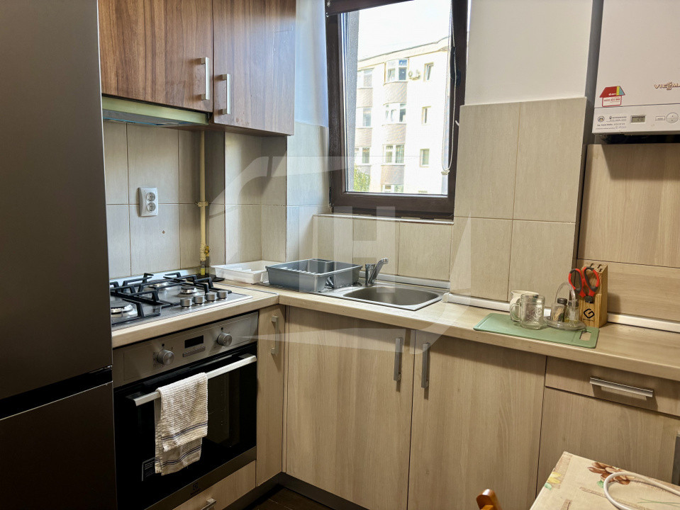 Apartament 2 camere, decomandat, bloc nou, cu parcare, Plopilor