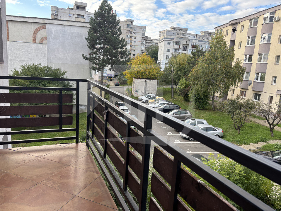 Apartament 2 camere, decomandat, bloc nou, cu parcare, Plopilor