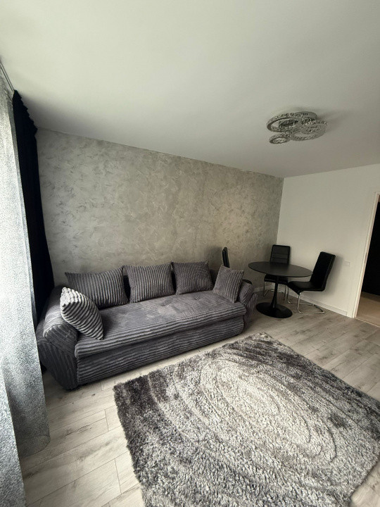 Apartament 2 camere la cheie, zona Platinia
