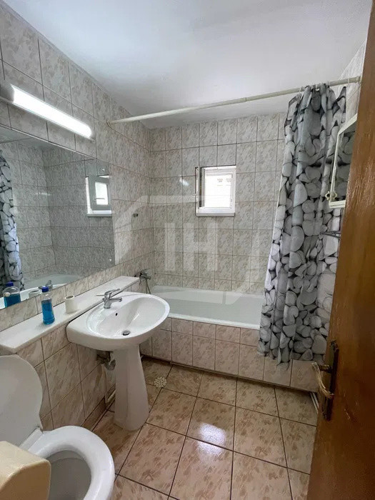 Apartament 4 camere, decomandat, cartier Gheorgheni