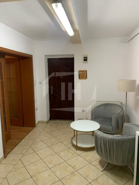 Apartament 2 camere, decomandat, 2 parcari, zona Liviu Rebreanu