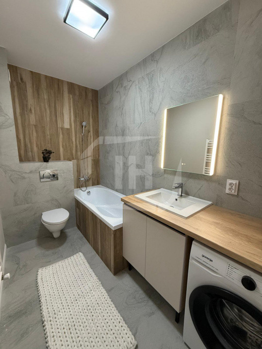 Apartament ultrafinisat cu 3 camere, zona Urusagului
