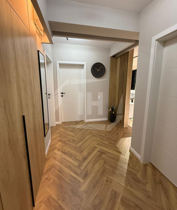 Apartament ultrafinisat cu 3 camere, zona Urusagului