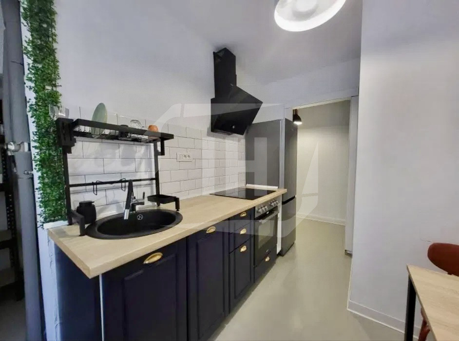 Apartament 3 camere in Centru I Horea